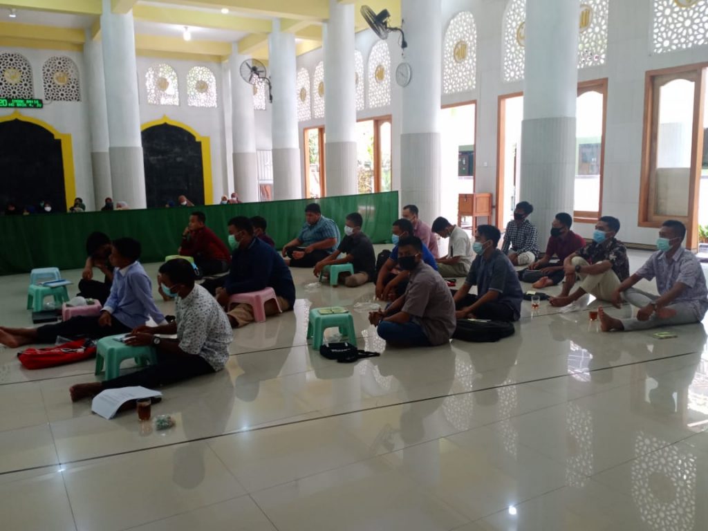Potret Peserta Kegiatan Seminar Pendidikan Persiapan Menikah di Studio Utama Potret Peserta Kegiatan Seminar Pendidikan Persiapan Menikah di Studio Utama