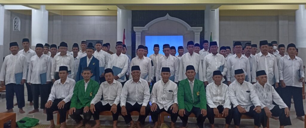 Berfoto Bersama Usai Pengukuhan Pengurus PC dan PAC LDII Kulon Progo