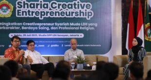 Menteri Pariwisata dan Ekonomi Kreatif Sandiaga Uno mengatakan, peran generasi muda yang adaptif diperlukan jelang Indonesia Emas 2045