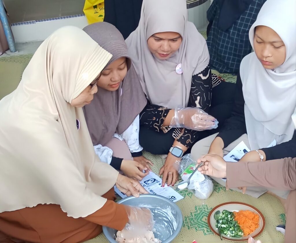Pelatihan pembuatan dimsum dan teknik penyajian oleh DPD LDII Kulon Progo Minggu 4 Oktober 2026