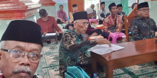 Studio mini PC Samigaluh di Masjid Al Hidayah, Pagerharjo, Samigaluh, Kulon Progo mengikuti Rakorwil secara daring