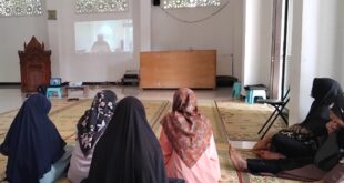 Ibu-ibu PAC LDII Tawangsari dan Kulwaru hadiri Seminar Kesehatan Reproduksi secara daring minggu 30 November